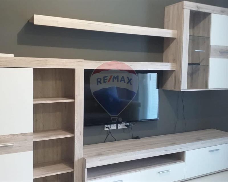 Apartment - For Rent - More