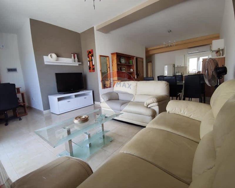 Apartment - For Rent - Aktar