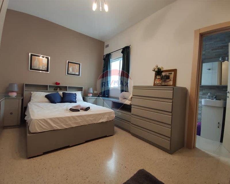Apartment - For Rent - Veduta 3