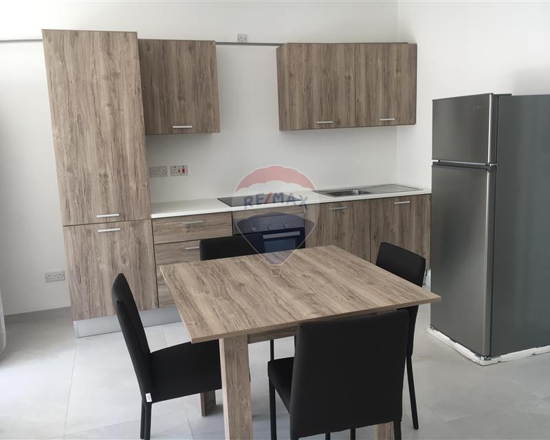 Mieszkanie 3-pokojowe, 65 m²