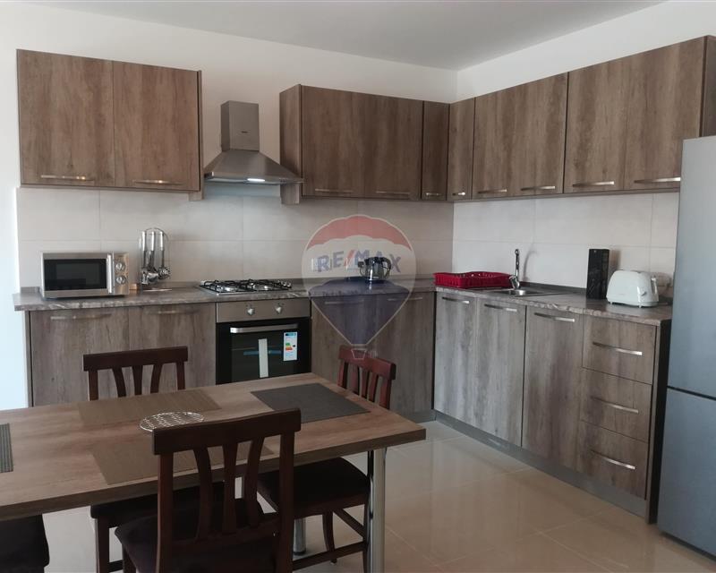 Apartment - For Rent, Pembroke