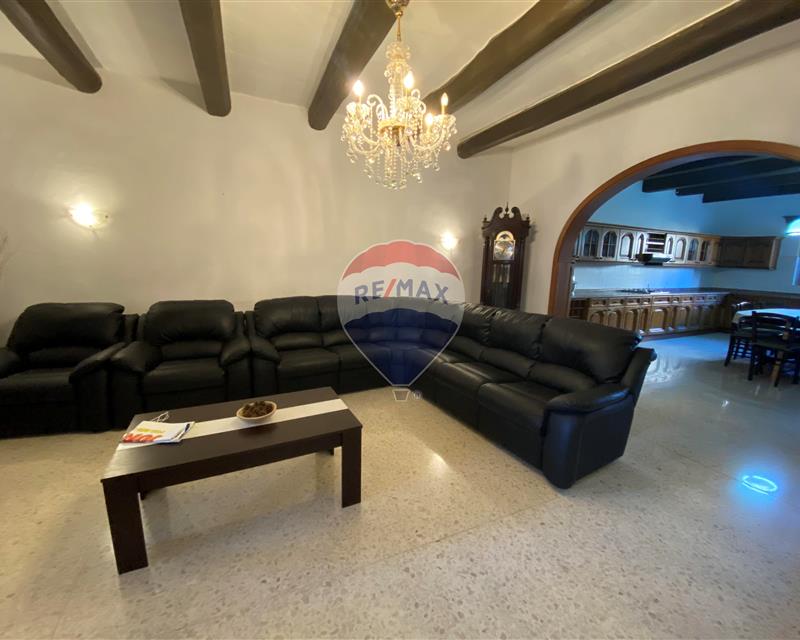 Terraced House - For Rent, Gozo - Qala