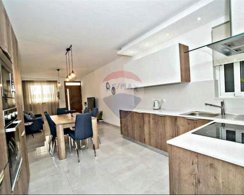 Maisonette - For Rent - View 4