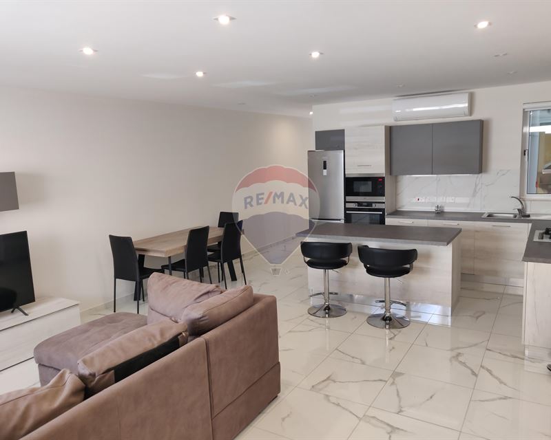 Apartment in Wied il-Għajn - Aktar