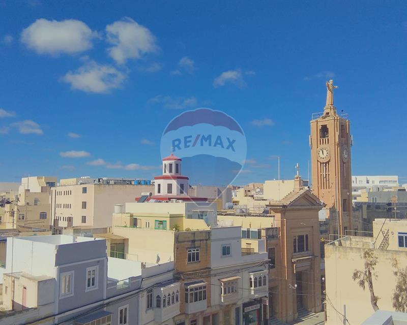 Penthouse - For Rent - Aktar