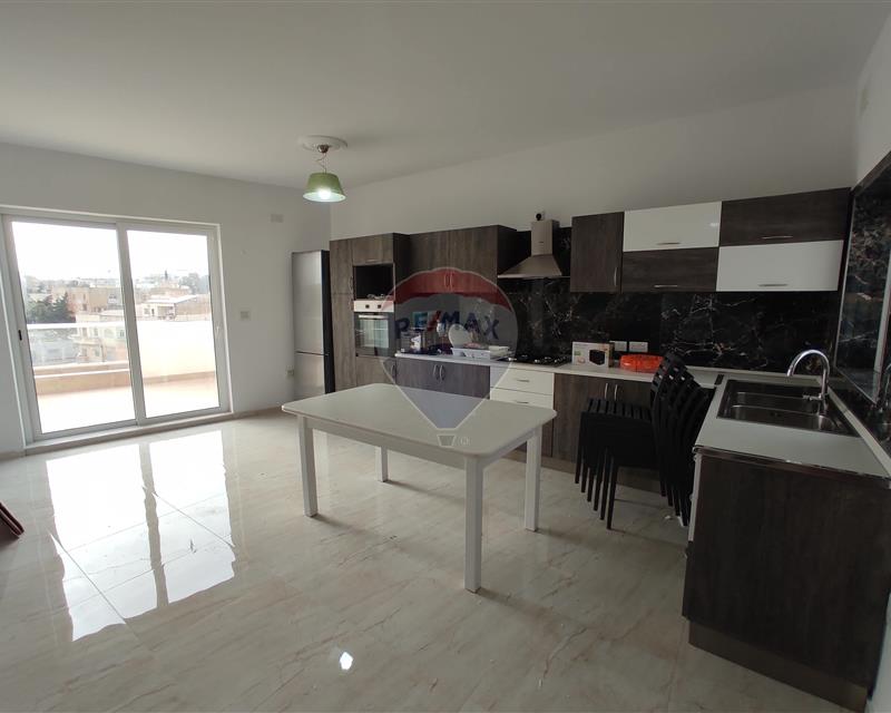 Penthouse - For Rent - View 2