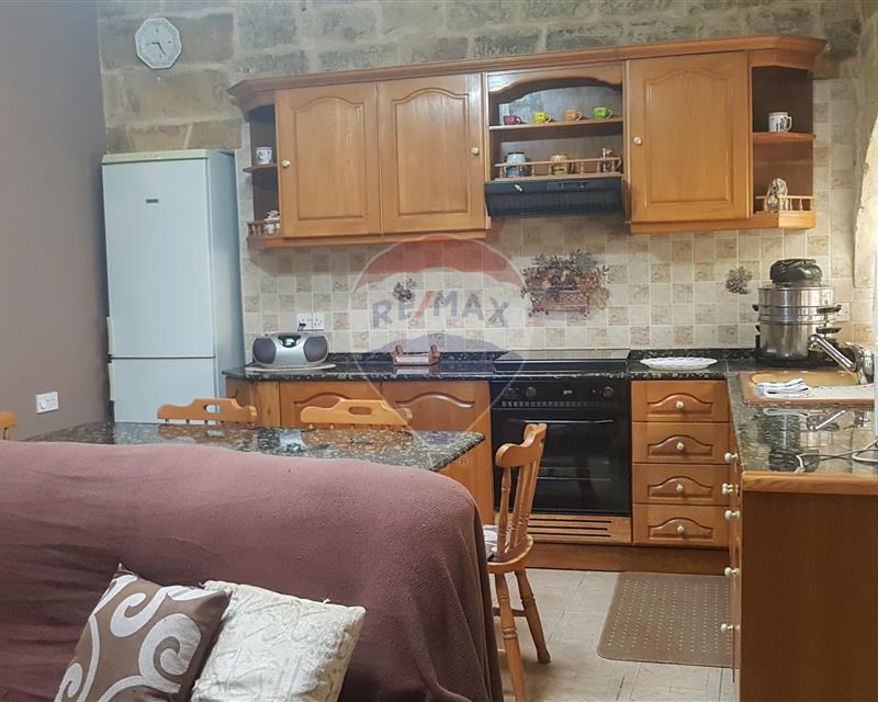 House of Character - For Rent, Lija