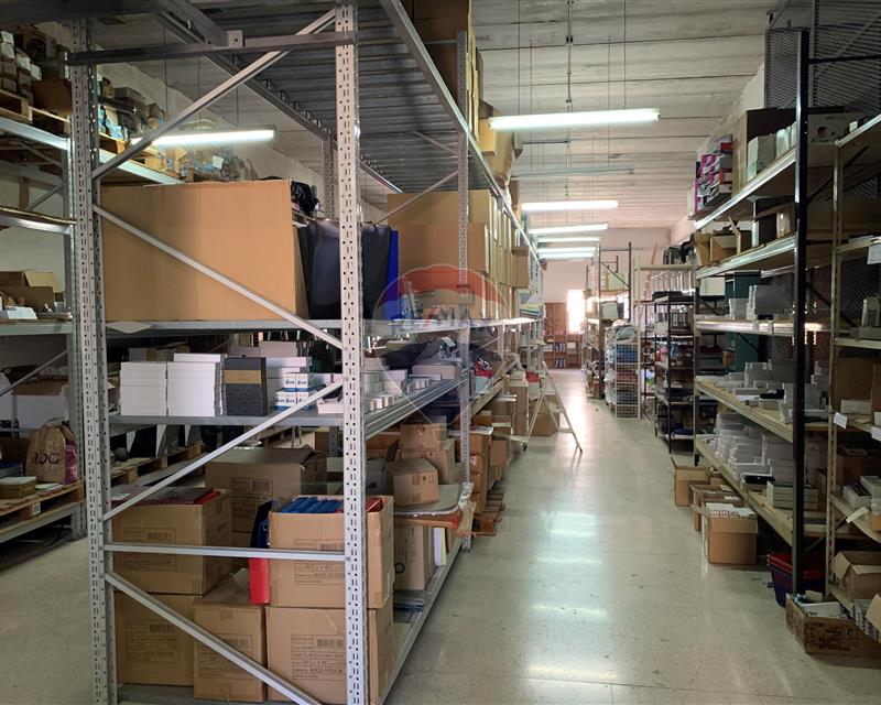 Warehouse - For Rent, Qormi