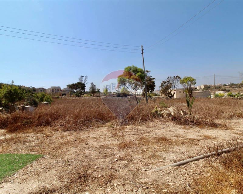 House in Wied il-Għajn - View 2