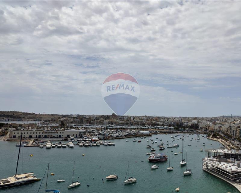 Penthouse - For Rent, Sliema