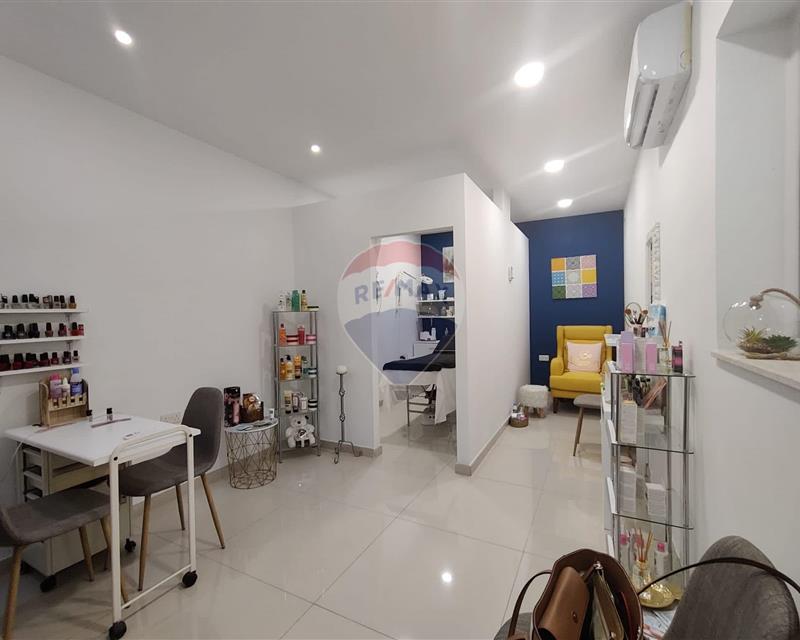 Salon/Hairdresser/Beautician in Mosta