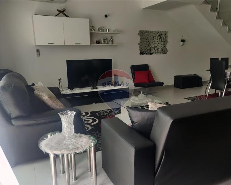 Apartment Duplex in St Julian's