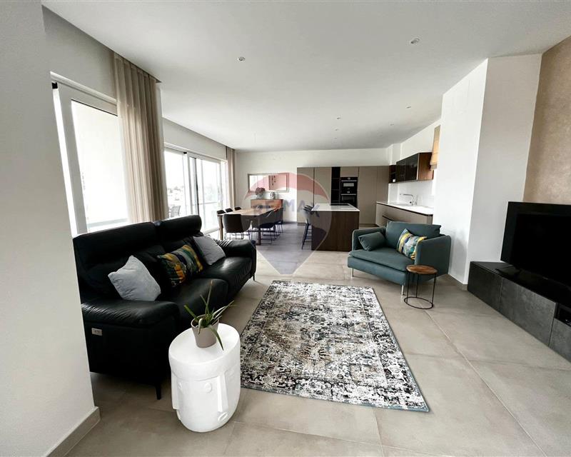 Penthouse Duplex in St Julian's