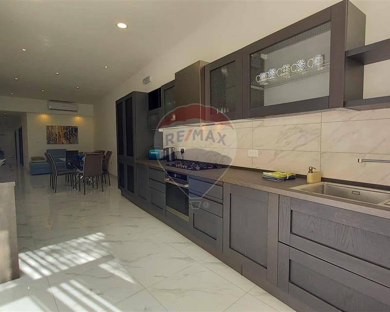 Maisonette - For Rent, Dingli