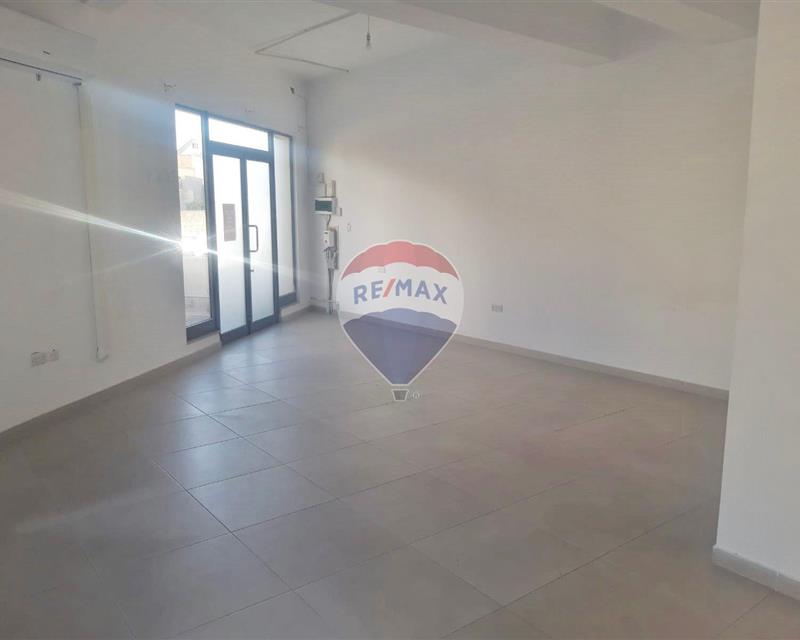 Shop - For Rent - Veduta 4