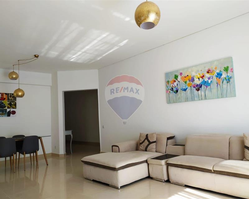 Maisonette Semi-detached - For Rent