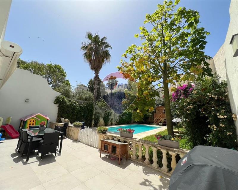 Villa Semi-detached - For Rent, Balzan