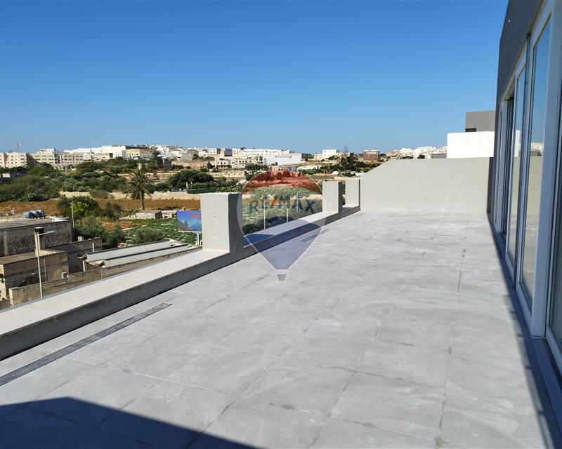 Office Block - For Rent, Qormi