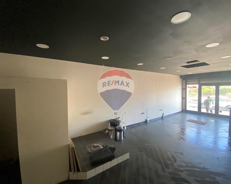 Shop - For Rent