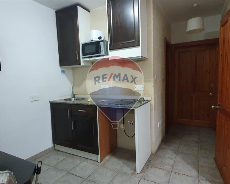 Block Of Apartments - For Sale - Veduta 6