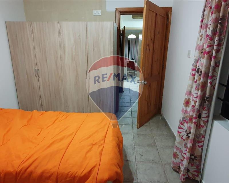 Block Of Apartments - For Sale - Veduta 4