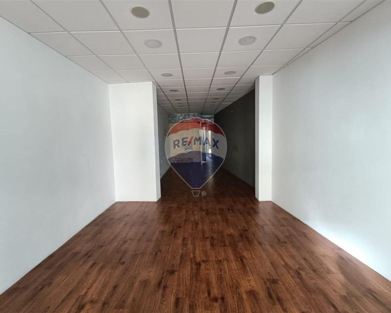 Shop - For Sale - View 2