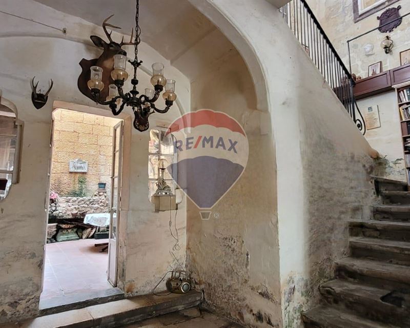 Dar – Ta' Kerċem - Aktar