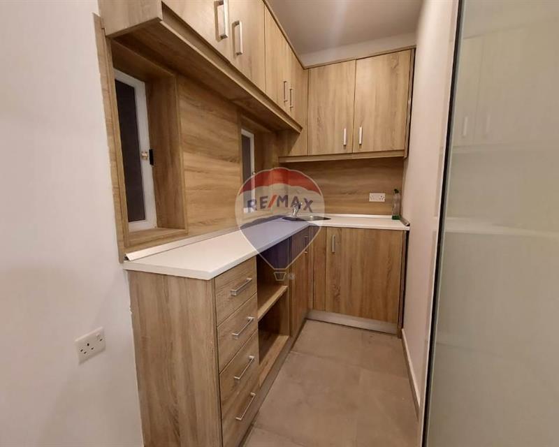 Shop - For Rent - More