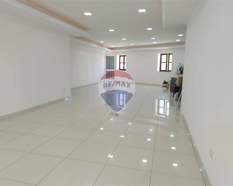 Shop - For Rent, Marsa