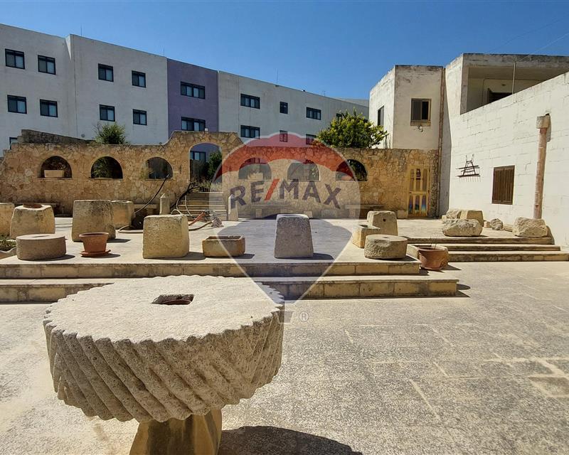 Dar – Ir-Rabat, Landrijiet