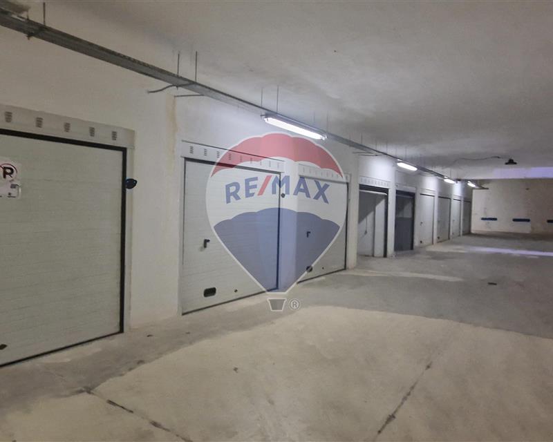 Garage (Residential) in St Julian's