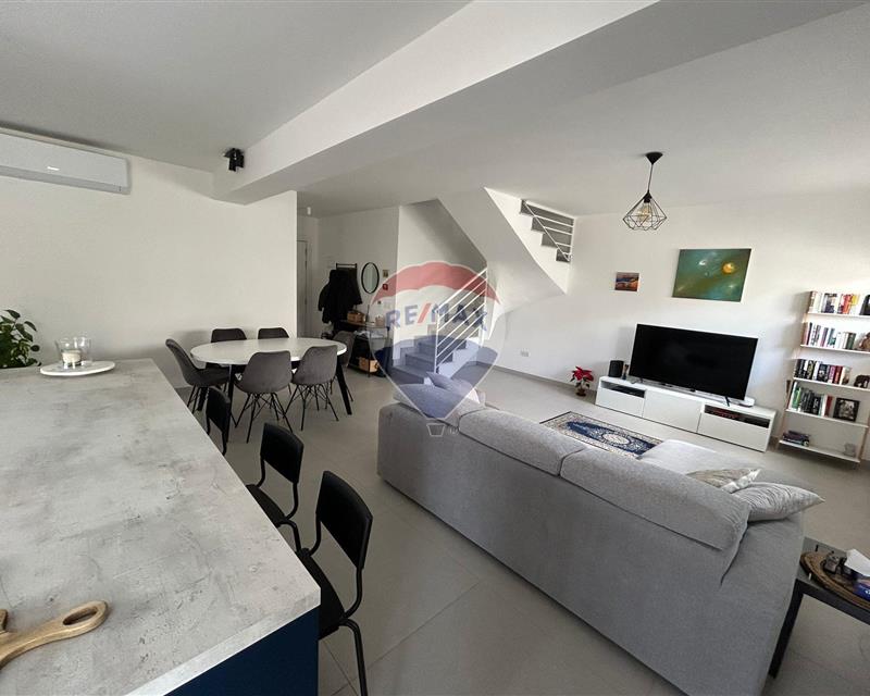 Apartment Duplex - For Rent - Widok 3