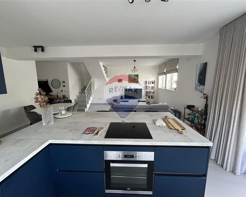 Apartment Duplex - For Rent - Widok 2