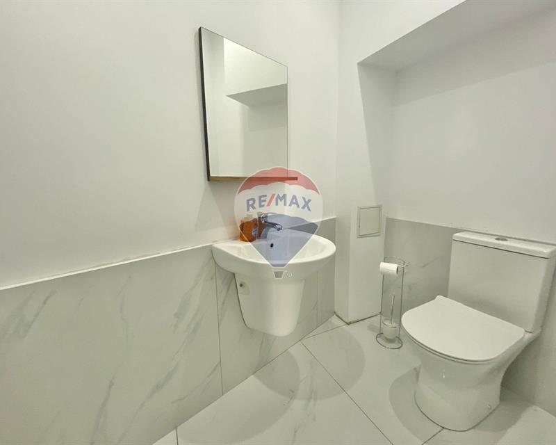 Shop - For Rent - Veduta 5