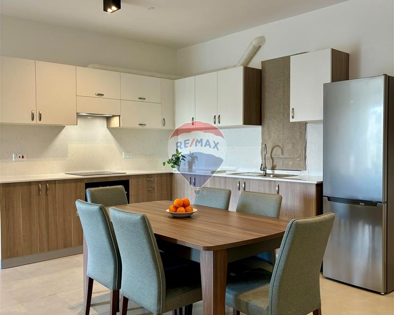 Maisonette - For Rent, Zurrieq