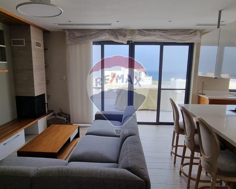 Maisonette - For Rent, Pembroke