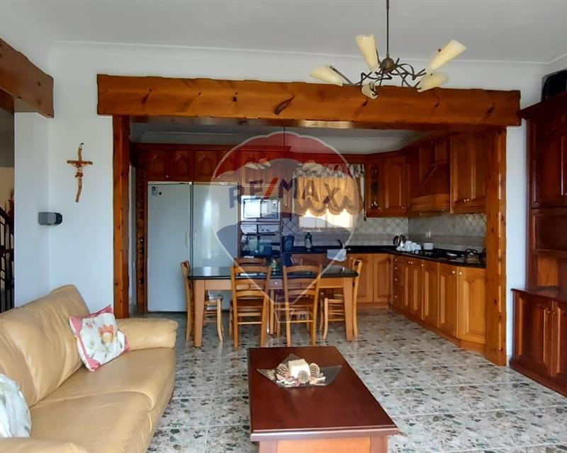 Maisonette Solitary - For Rent - Veduta 4