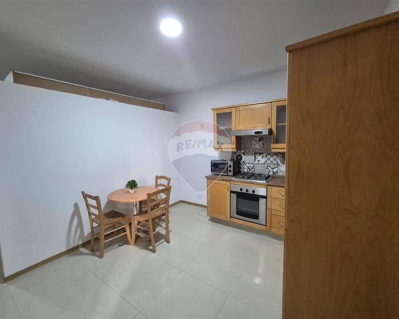 FlatLet - For Rent