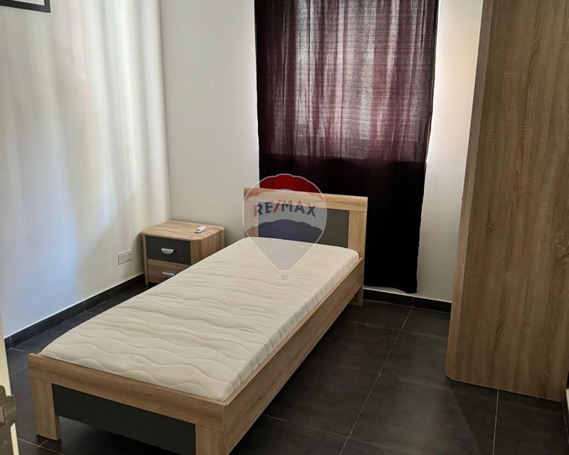 Maisonette - For Rent - More