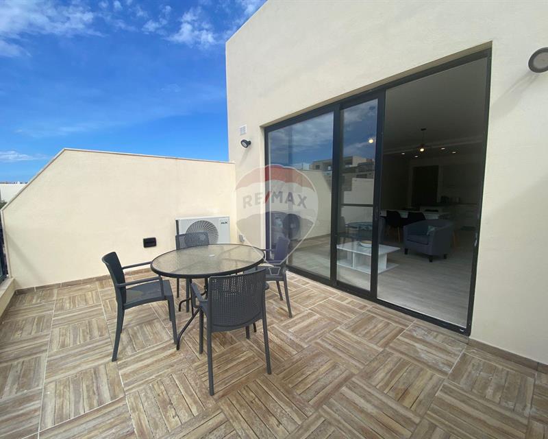 Apartment in Ta' Kerċem - View 3