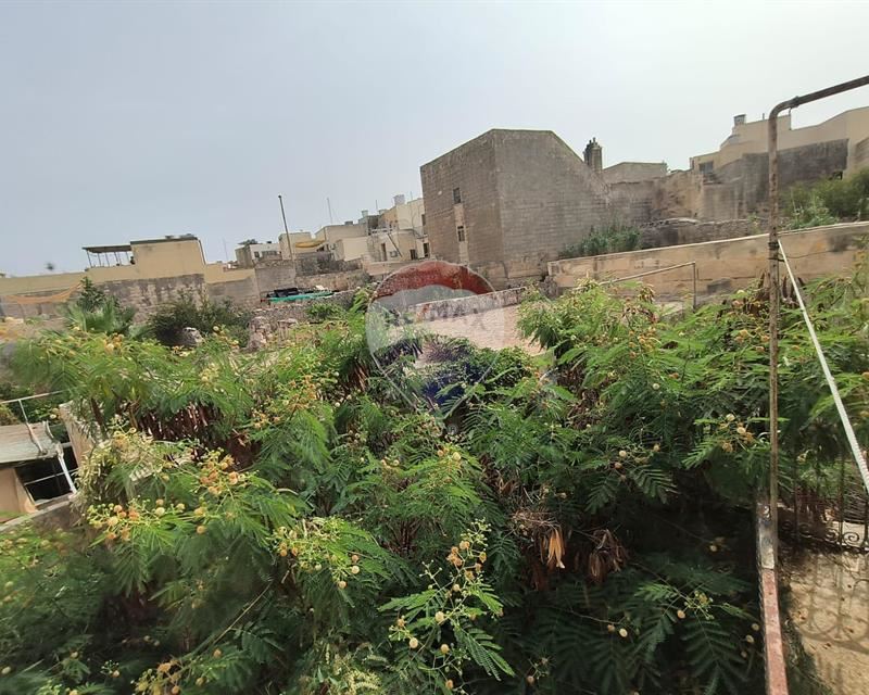 House in Ħal Qormi, Tal-Ħandaq - View 3