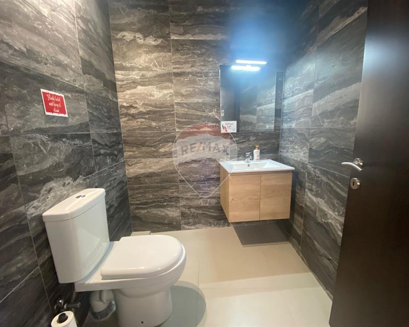 Office Space - For Rent - Veduta 5