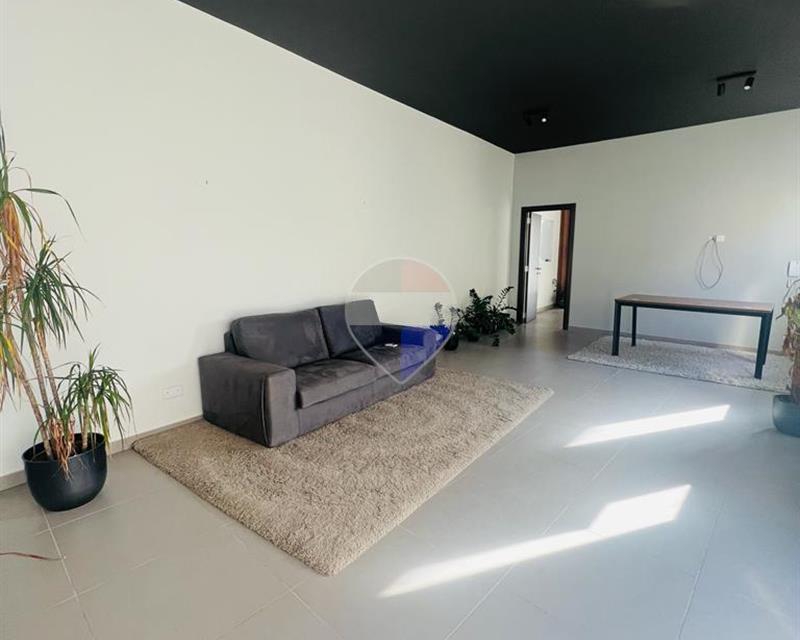 Office Space - For Rent - Veduta 3