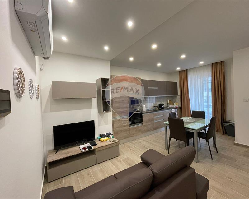 Maisonette - For Rent, Zabbar