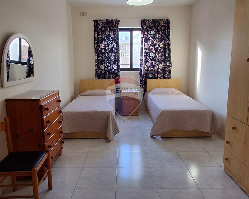 Apartment - For Rent - View 4