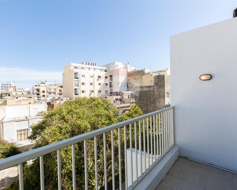 Apartment - For Rent - Veduta 5