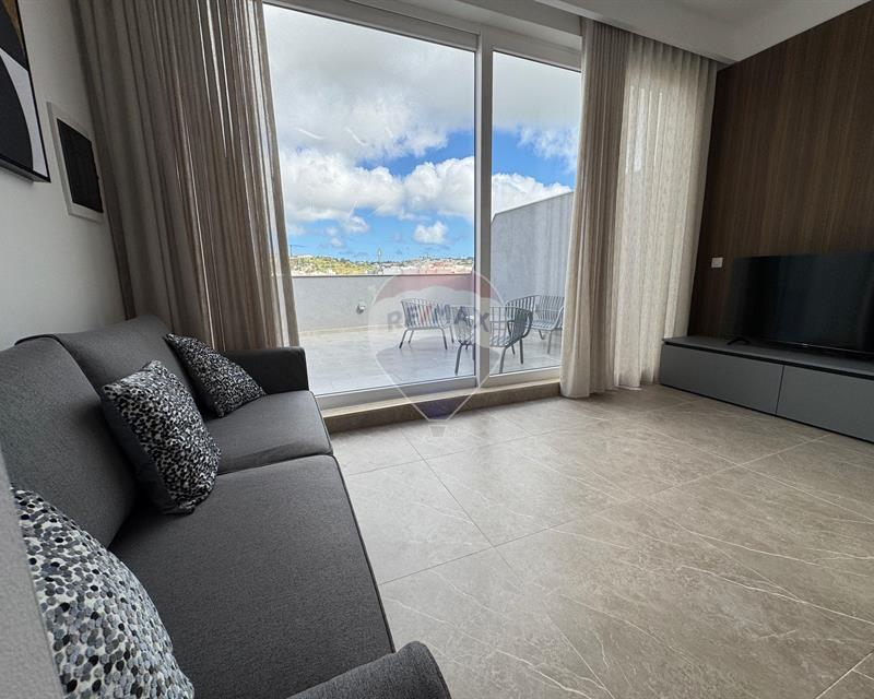 Penthouse - For Rent, Balzan