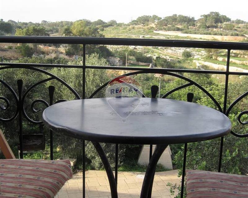 Farmhouse - For Rent, Birzebbuga