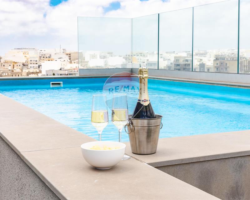 Penthouse Duplex - For Rent