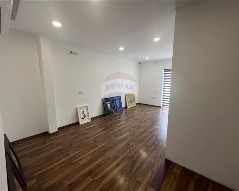 Rehabilitation Clinic - For Rent, Iklin